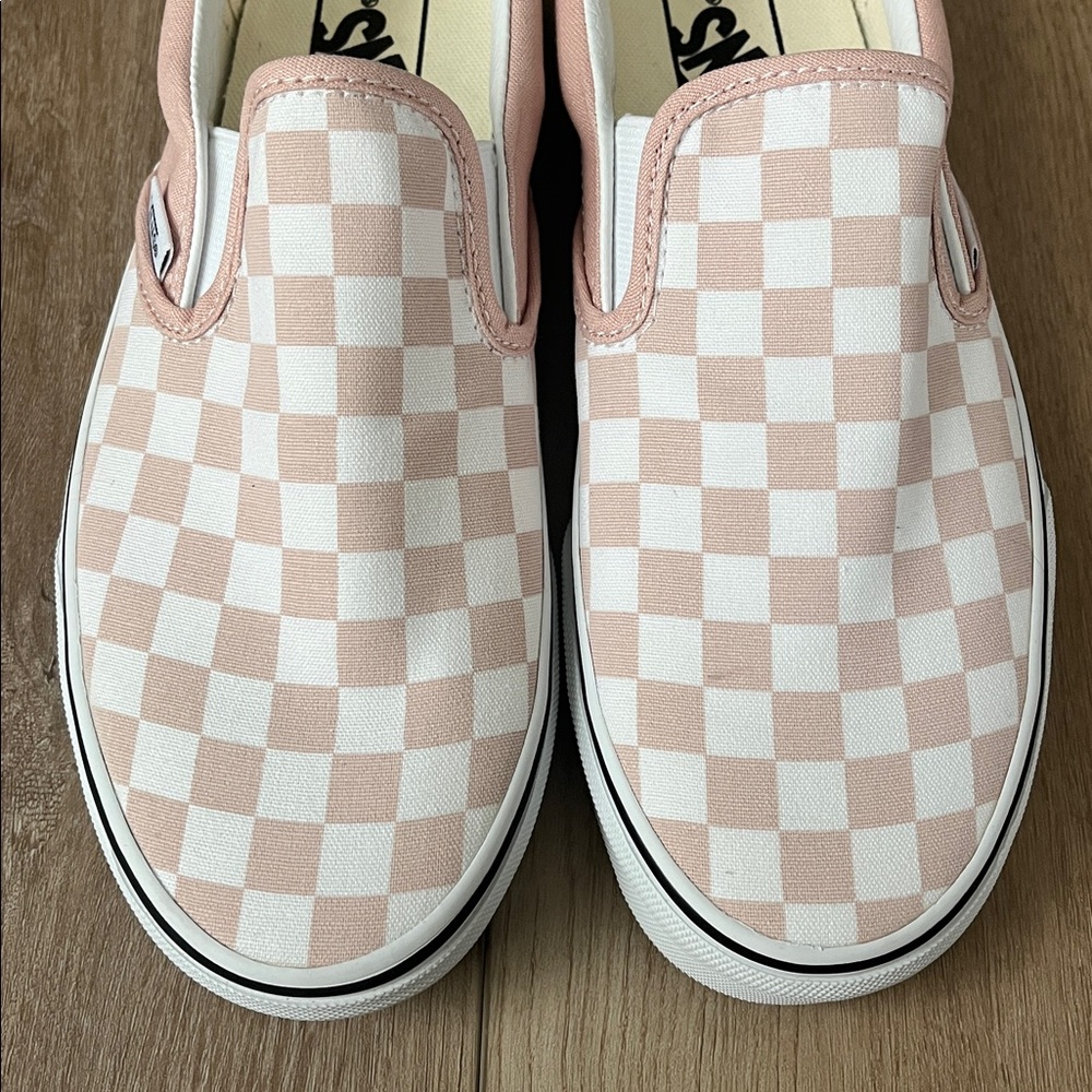Vans Classic Slip-On Checkerboard Sneaker - Picture 4 of 9